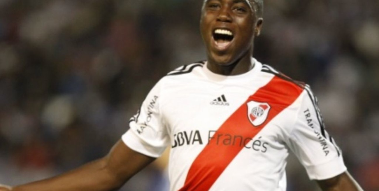 "Me gustaría tener la posibilidad de volver a River", dijo el colombiano Álvarez Balanta