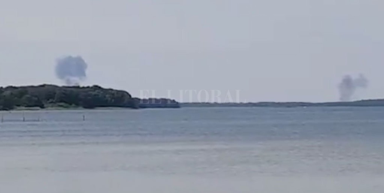 Caen dos aviones de guerra tras chocar en Alemania