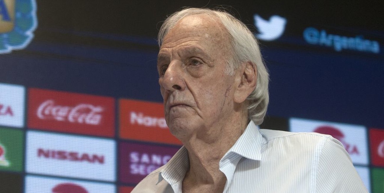 Menotti criticó a Scaloni tras los amistosos