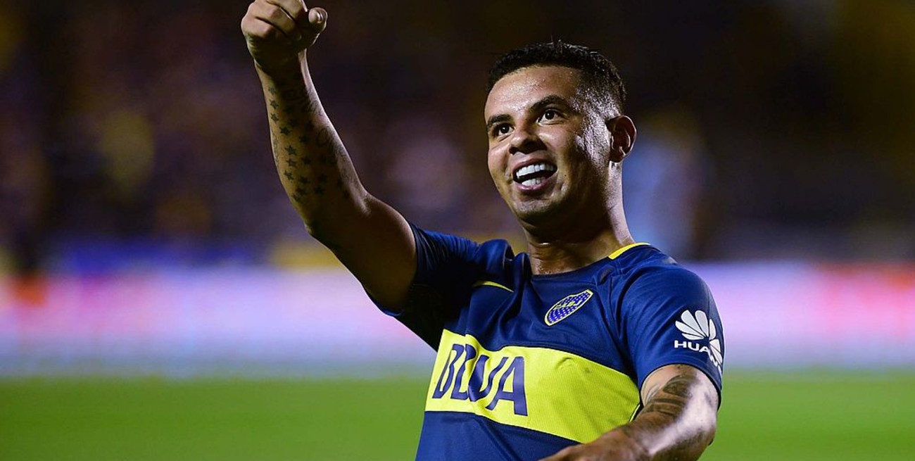 Boca oficializó el regreso del colombiano Edwin Cardona
