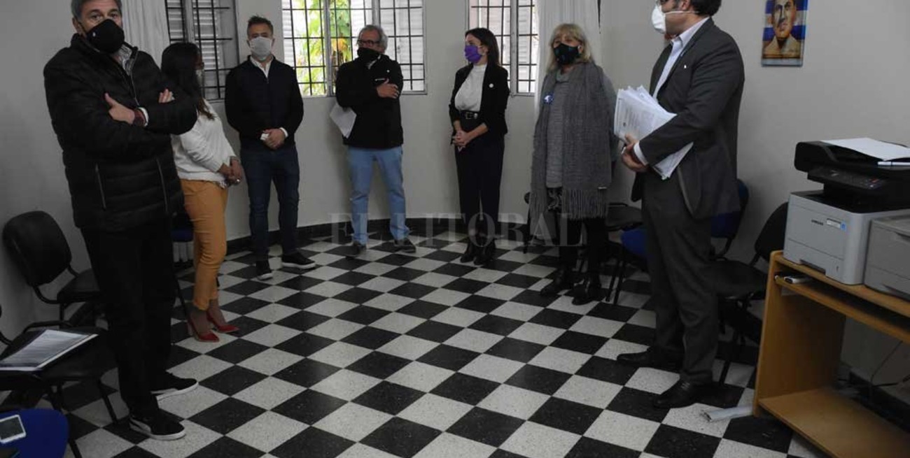 Paquete de reformas y críticas al Frente