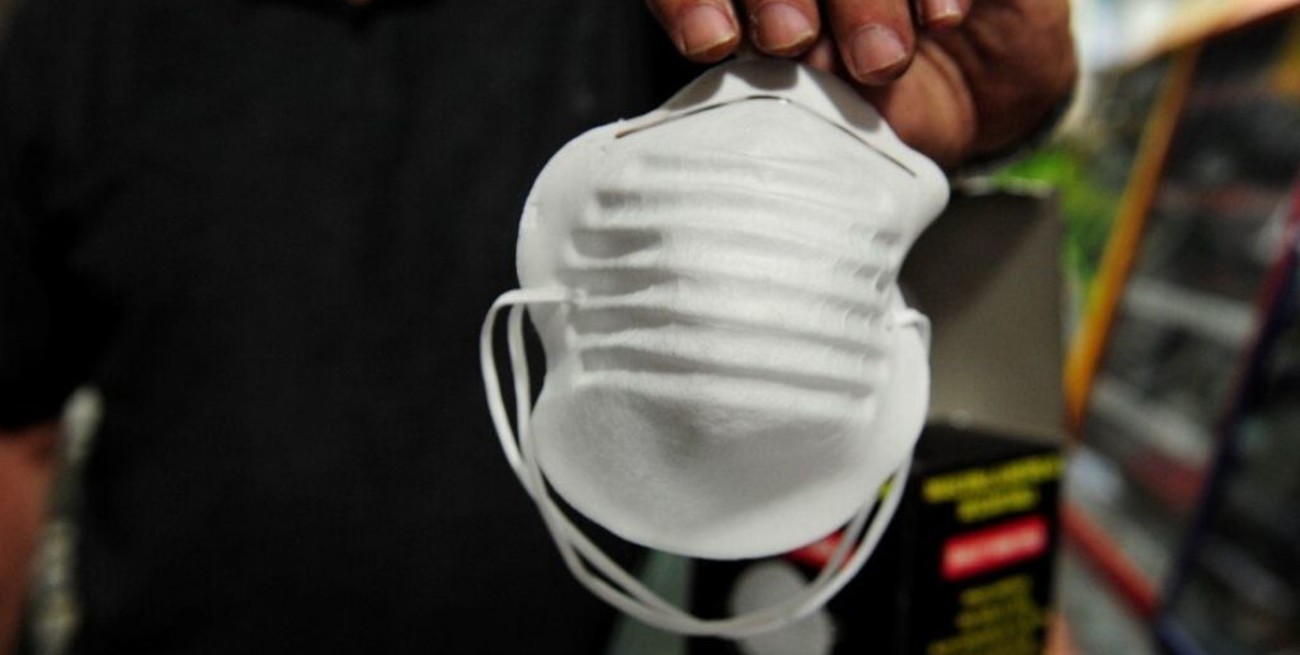 Se dispara el precio y la demanda de barbijos en el país por el coronavirus
