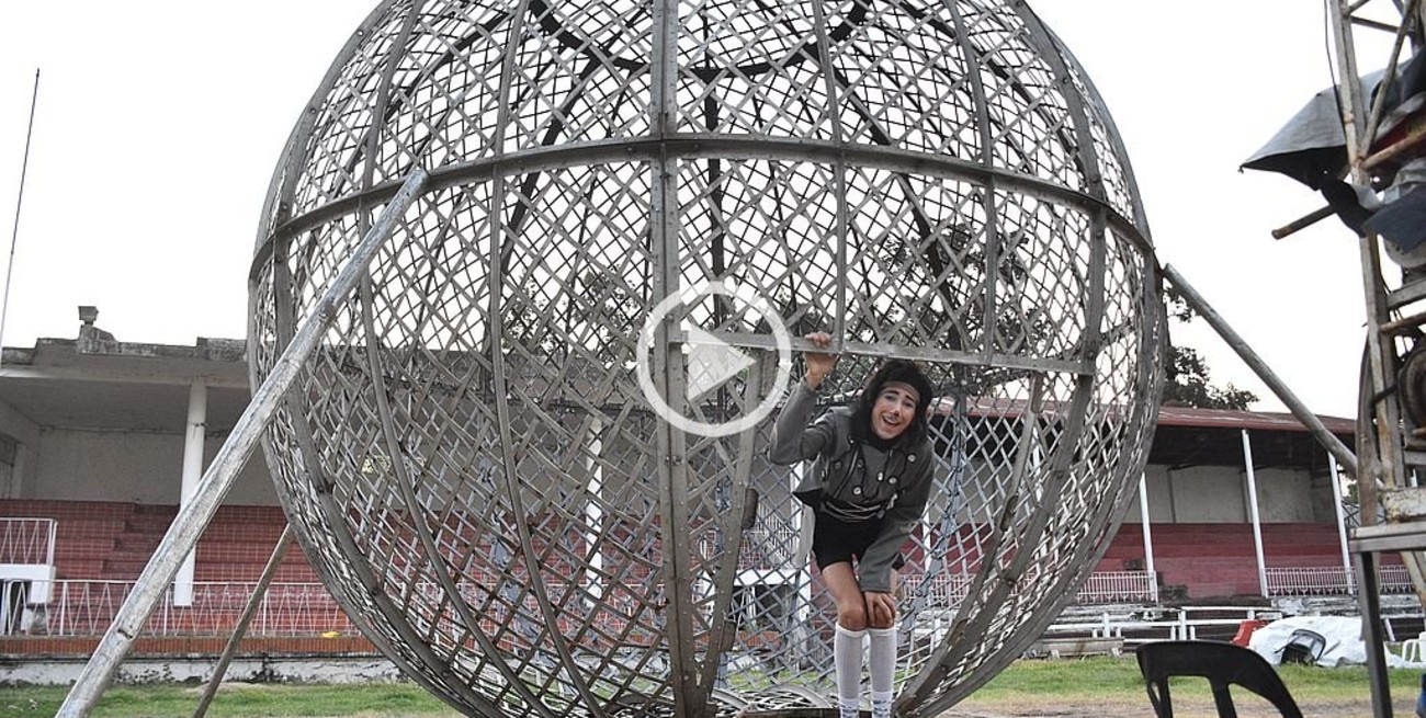 El insólito caso del circo que terminó varado en la ciudad por la cuarentena