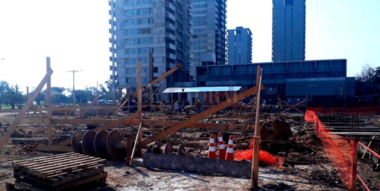 Se construyen tres torres en el Parque Federal