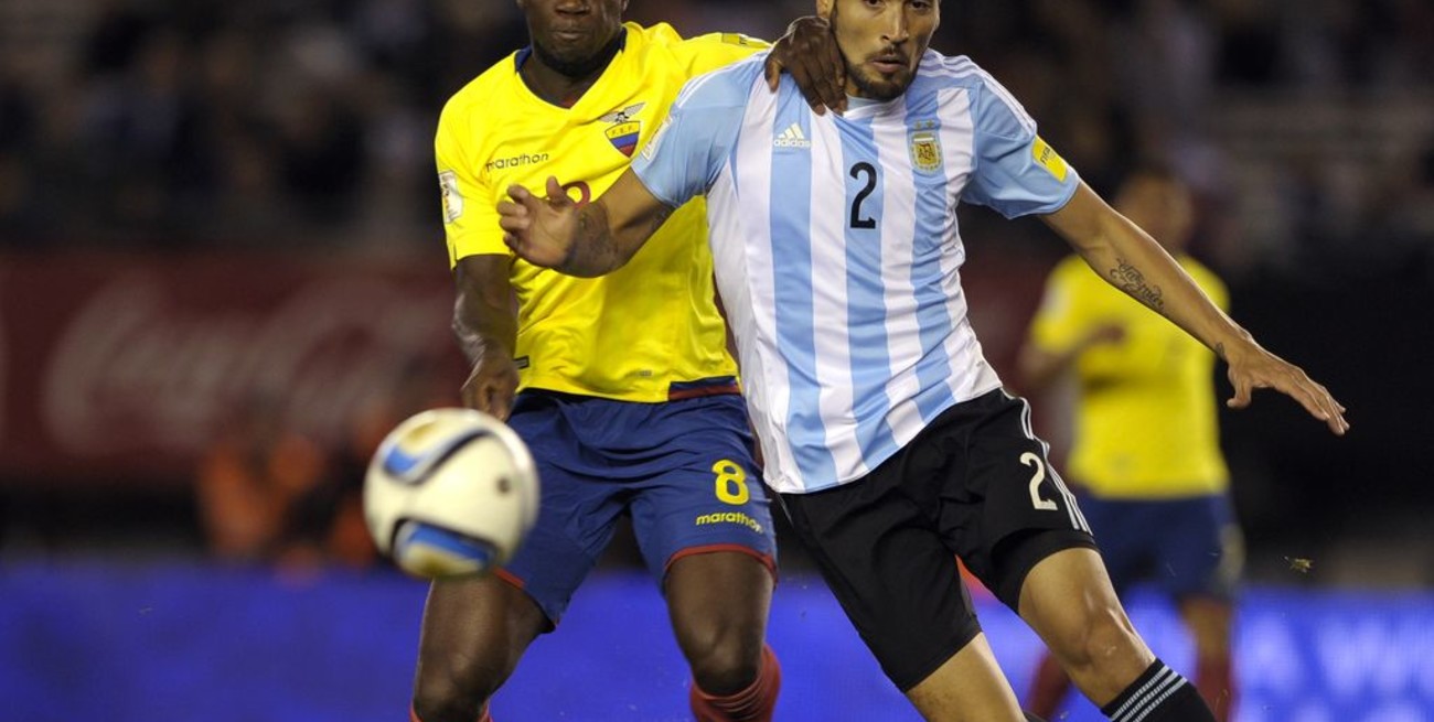 El futbolista argentino Ezequiel Garay dio positivo de coronavirus