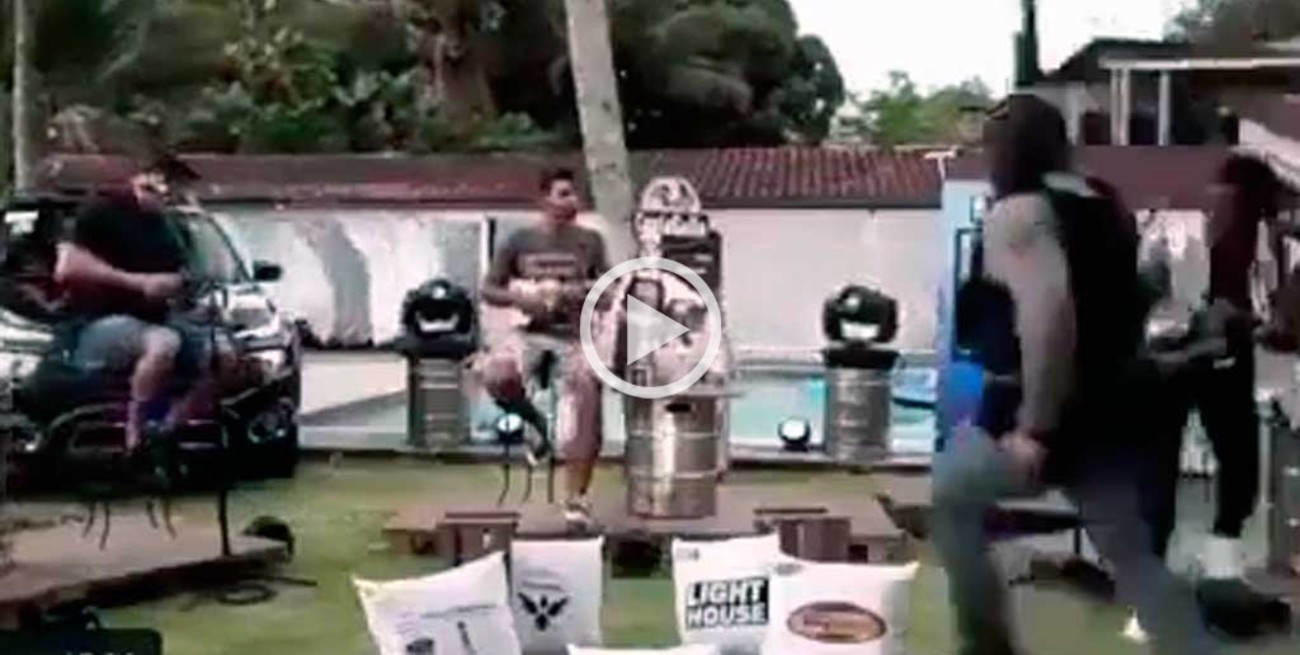 Video: tiroteo en medio de un recital en vivo por streaming