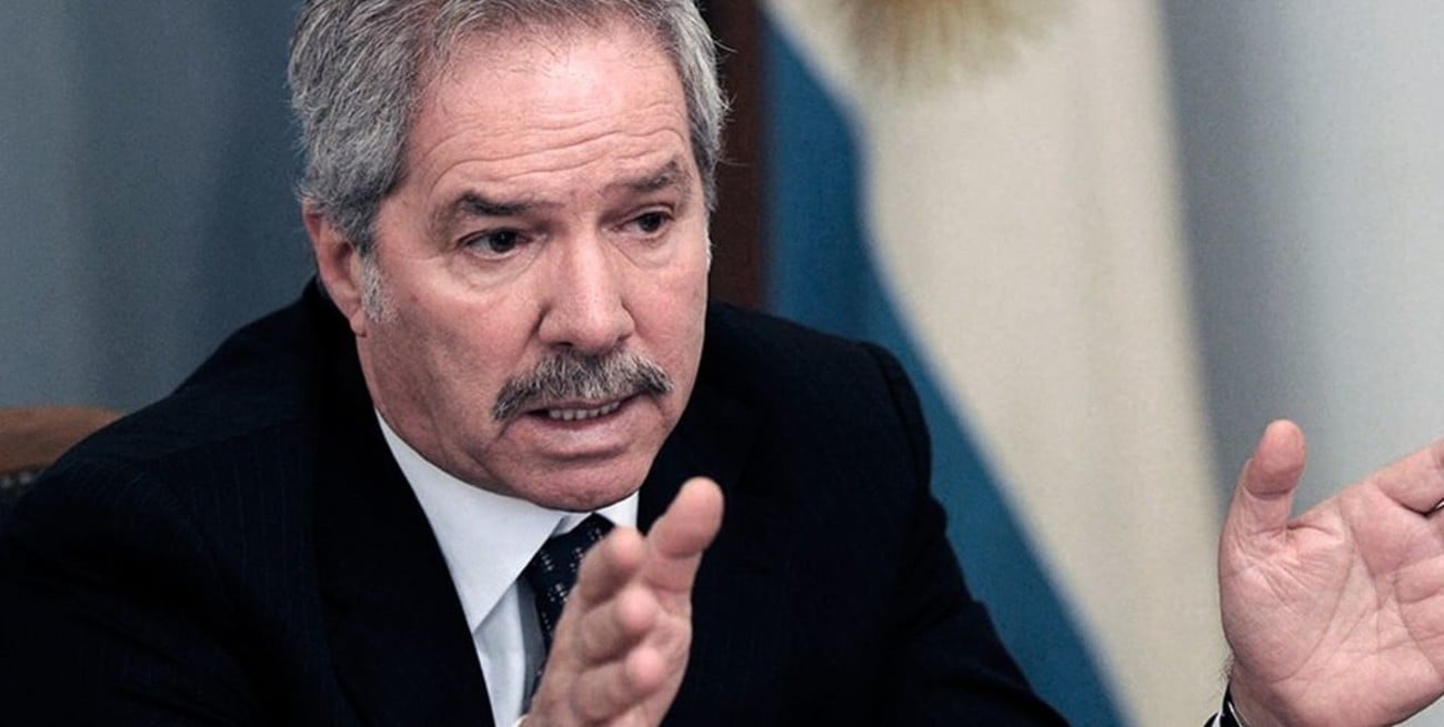 Solá, "soldado" todo terreno del peronismo con más de 30 años de actividad pública