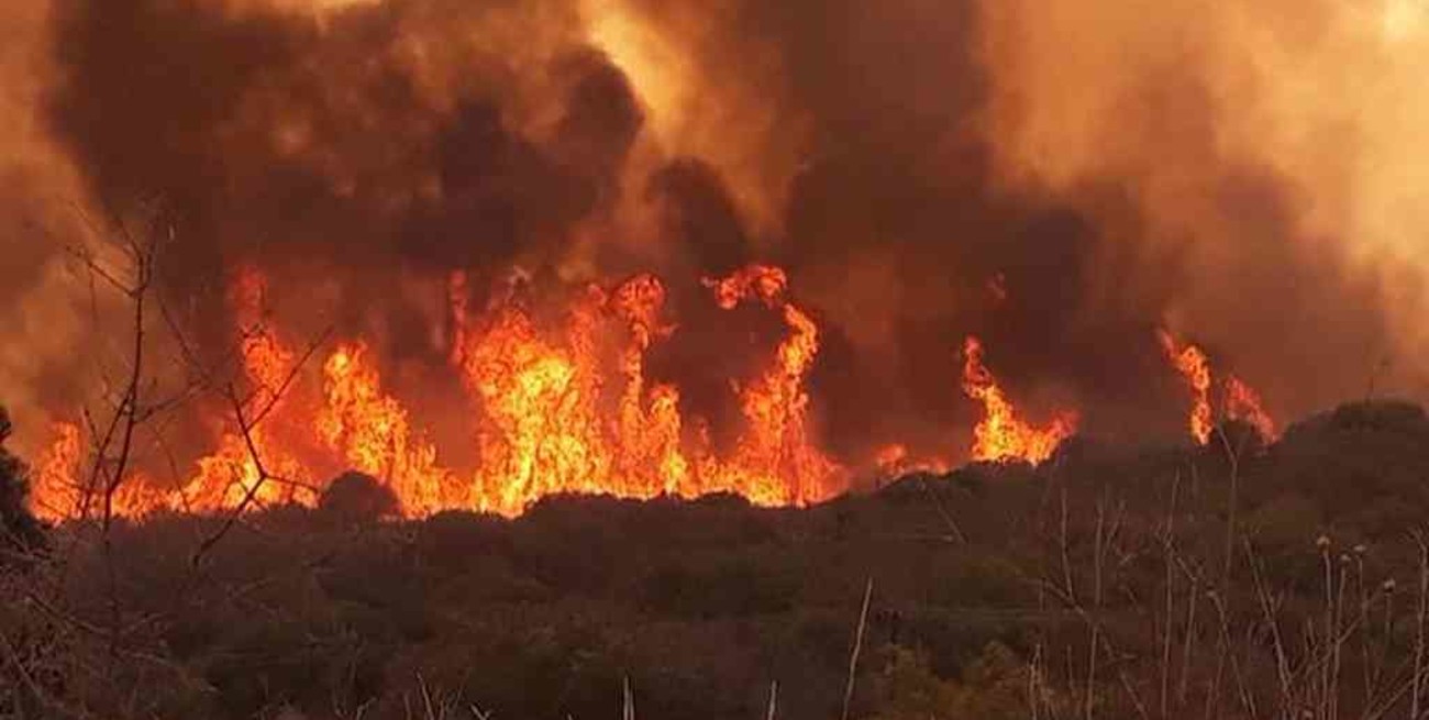 Más de 150 evacuados por los incendios forestales en el Valle de Punilla