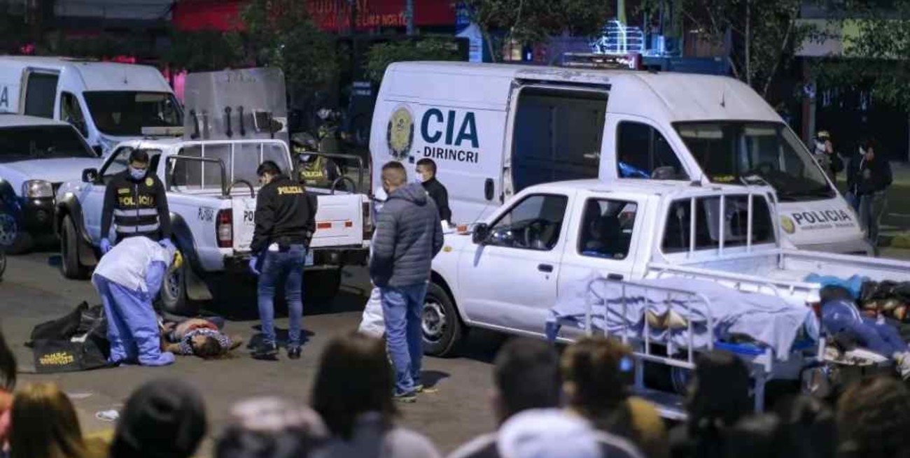 Perú: fallecieron 13 jóvenes en estampida en una fiesta prohibida