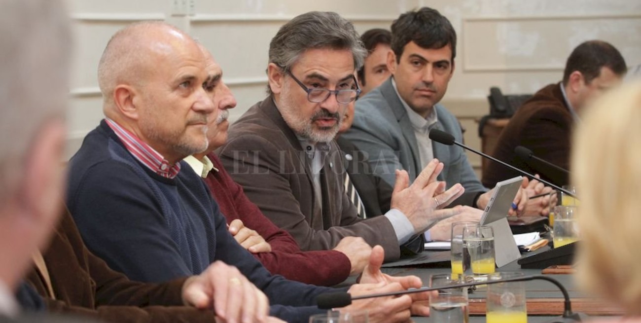 Aerolíneas Argentinas escuchó el pedido de una mayor conectividad aérea con Santa Fe