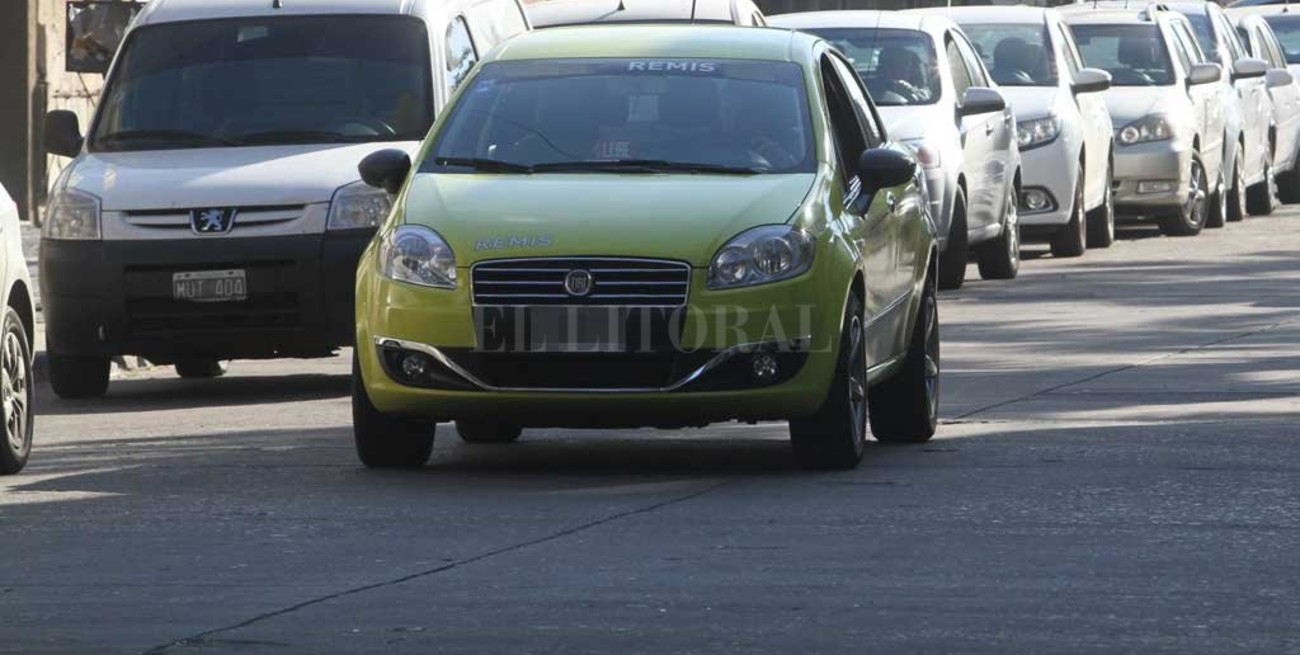 Asaltaron a dos remiseros de la ciudad