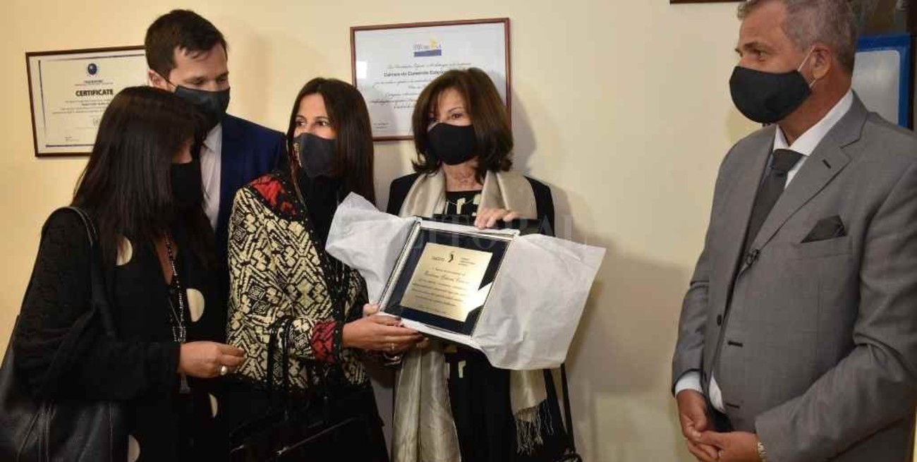 La Cámara de Comercio Exterior homenajeó a Gabriel Culzoni  