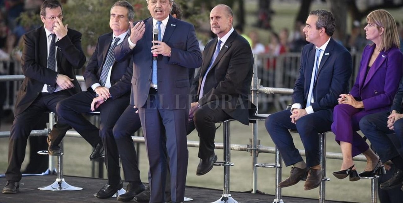 Alberto Fernández: "Estoy aquí para solucionar los problemas que el crimen organizado ha creado en Santa Fe"