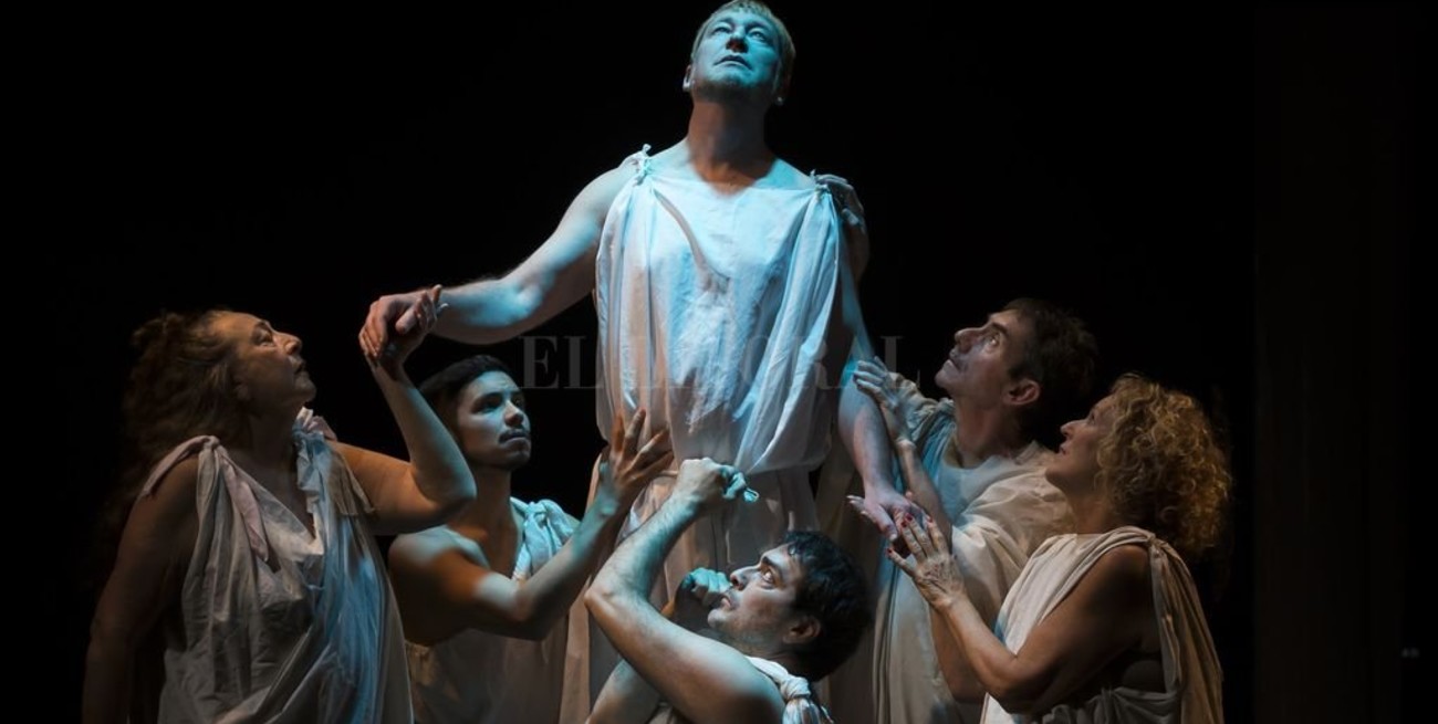 La intimidad de un tirano