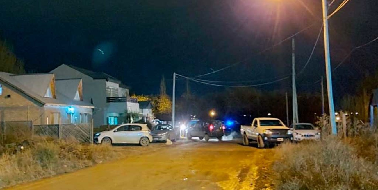 Detuvieron a cuatro hombres mientras buscan al ex secretario de Cristina Kirchner