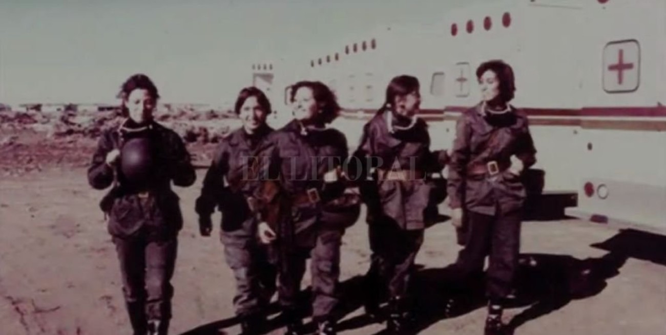 Evelina Sanzo y Flor Croci presentan "Ellas"