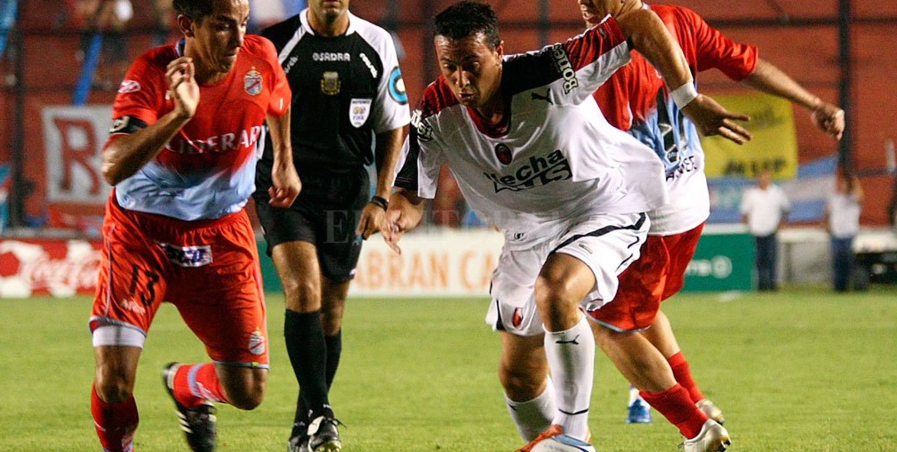 El "Rengo" Diaz anunció su retiro del fútbol