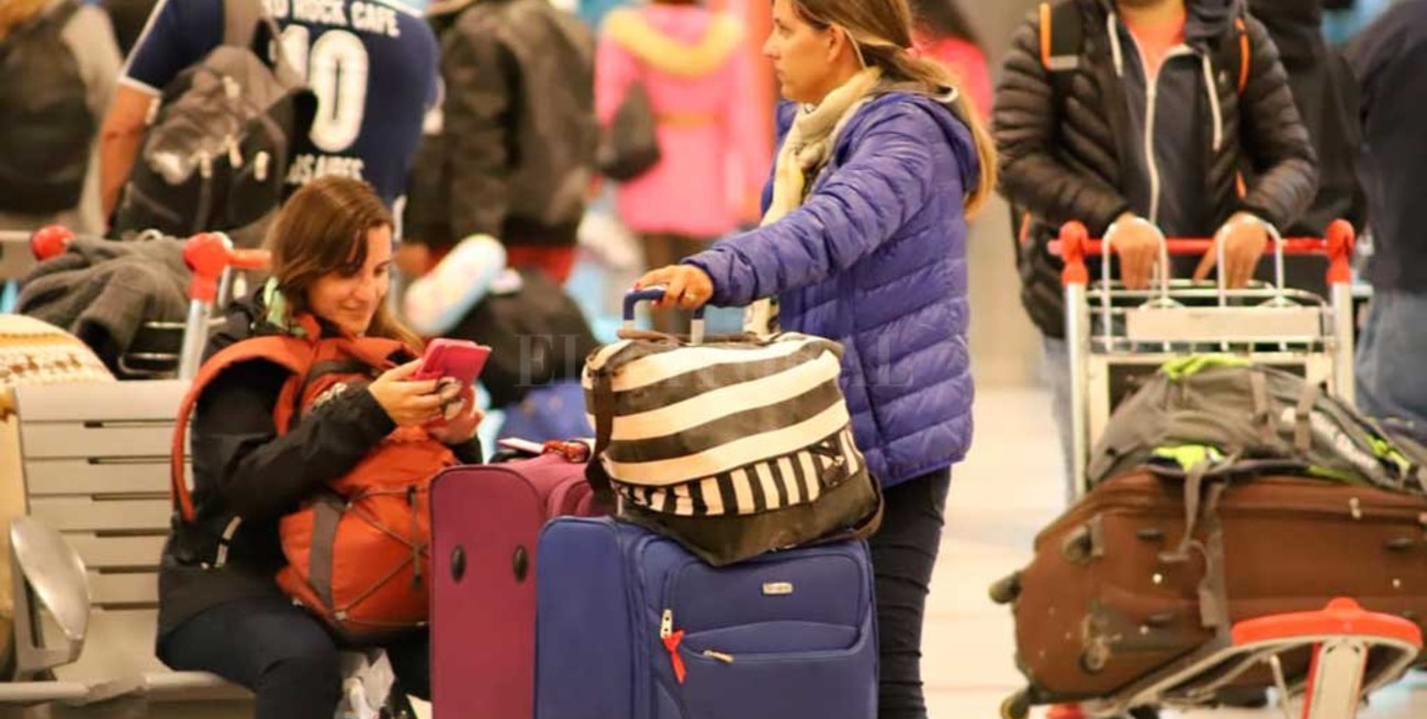 Demoras en Ezeiza y Aeroparque por el temporal
