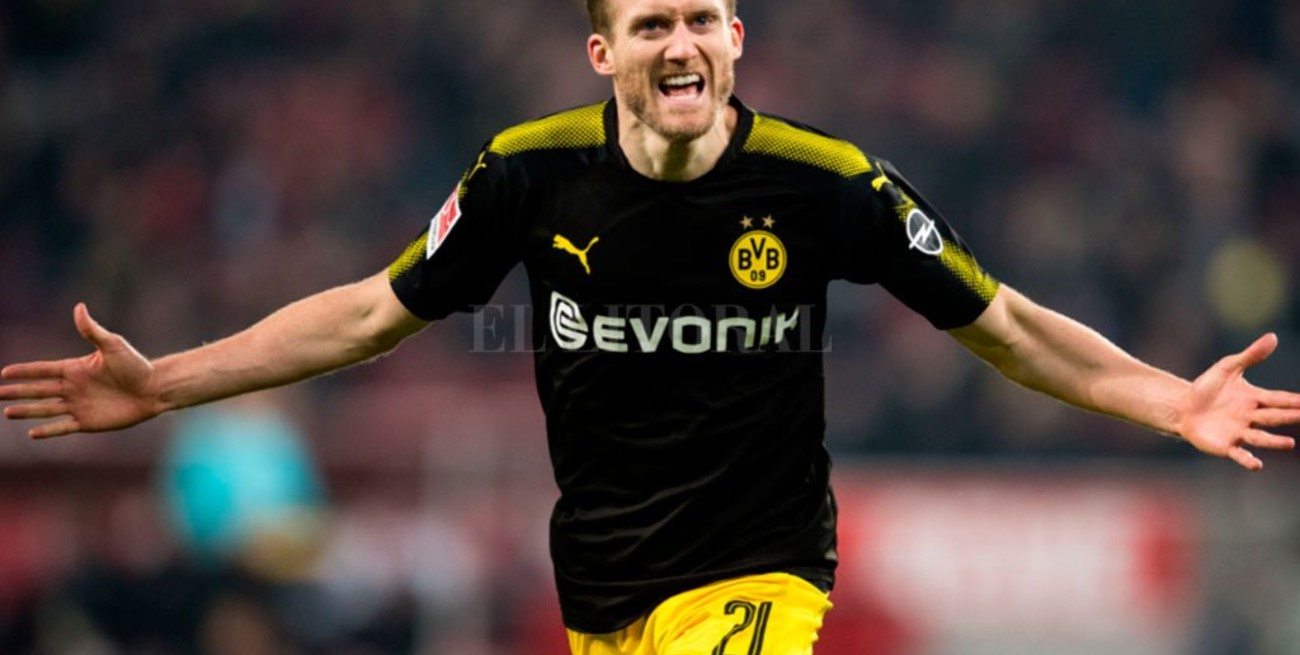 A los 29 años, se retira el  jugador Schürrle 