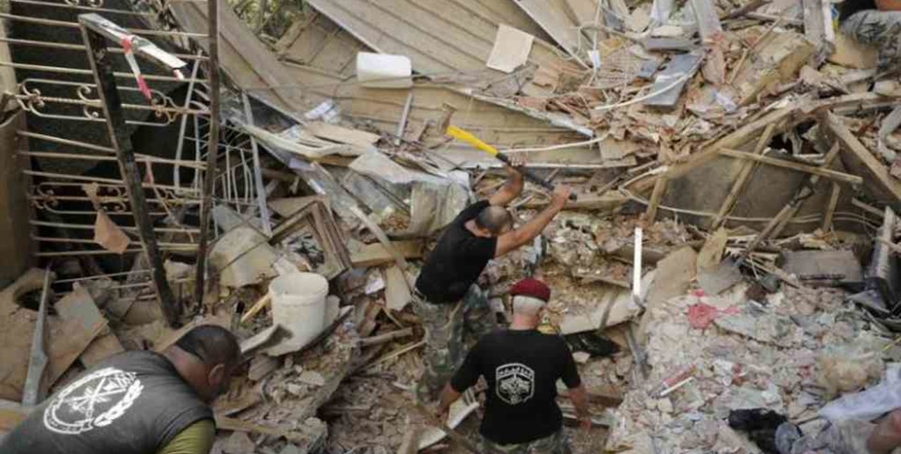 Beirut: continúa la búsqueda de más de 60 desaparecidos