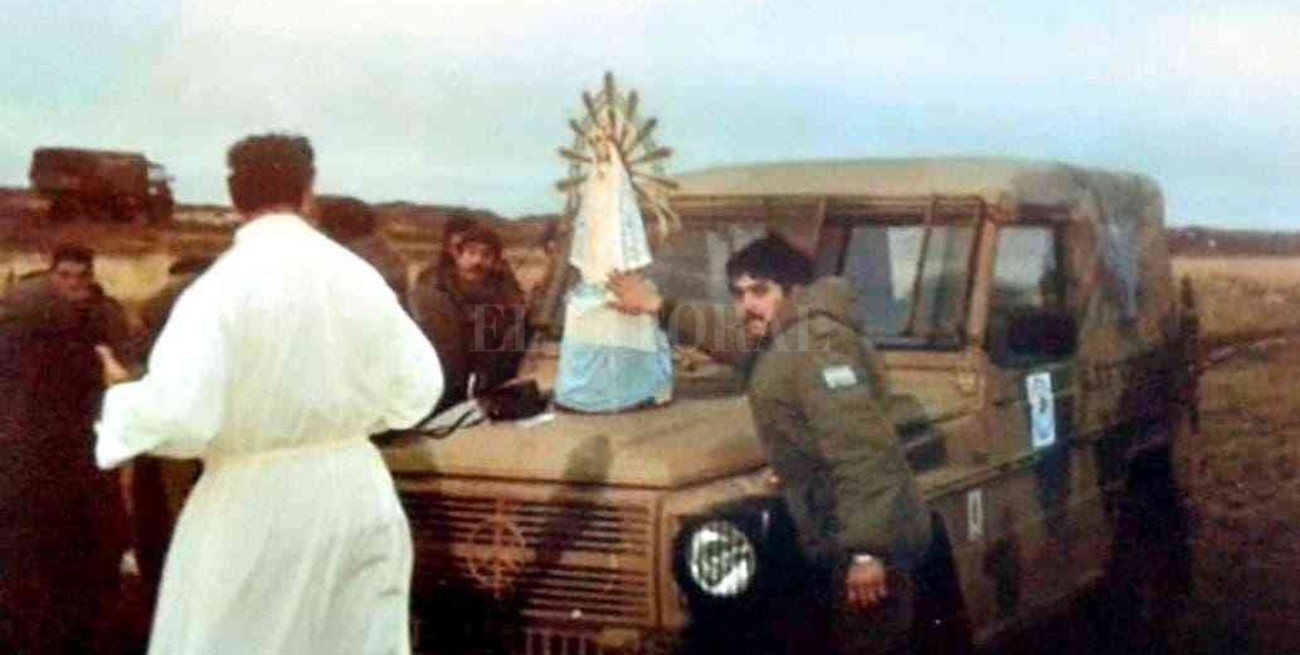 La imagen de la Virgen Lujan que estuvo en la Guerra de Malvinas regresa al país