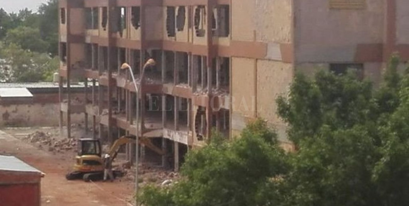 Video: espectacular implosión en Cutral Co