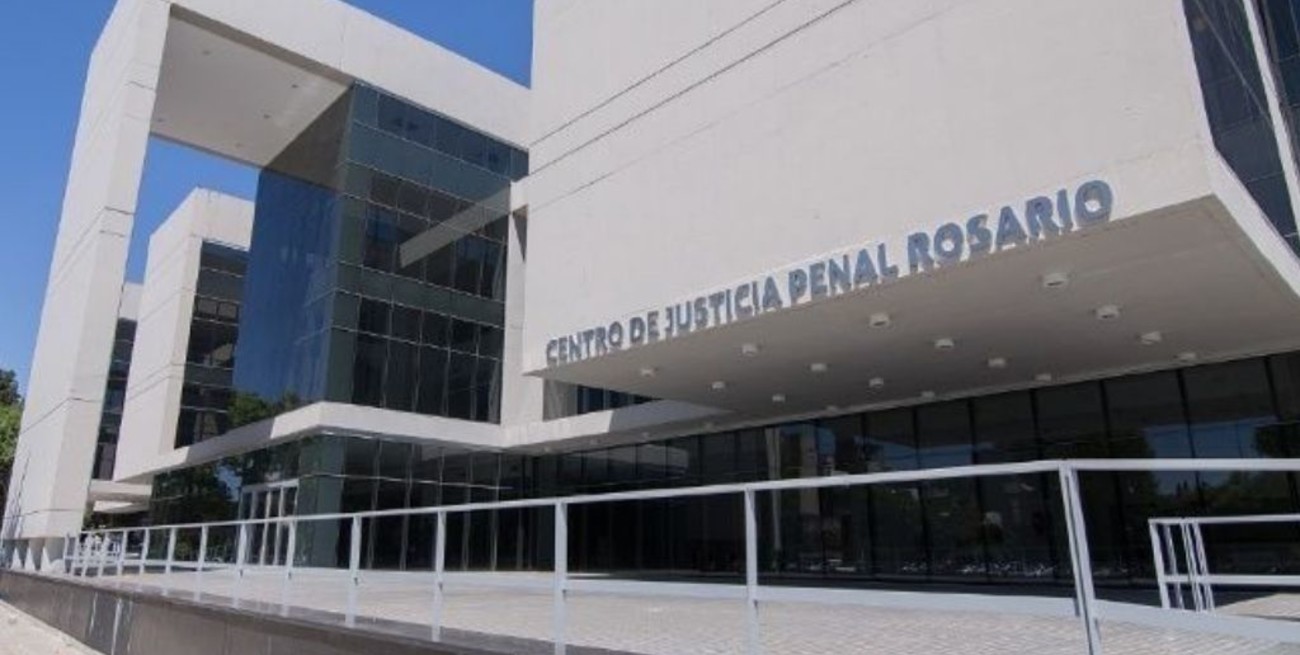 Una mujer a juicio por contratar un supuesto sicario para matar a su ex pareja