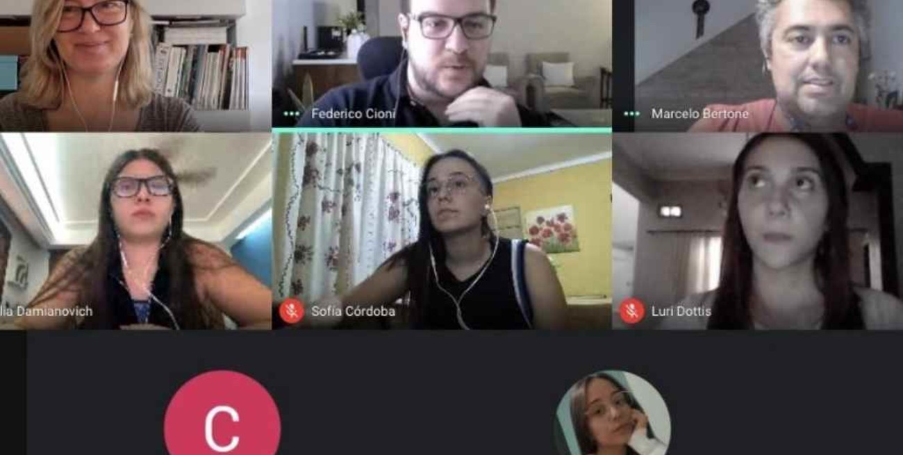 Alumnos de Comunicación de la UCSF hacen prácticas en tiempo real en El Litoral