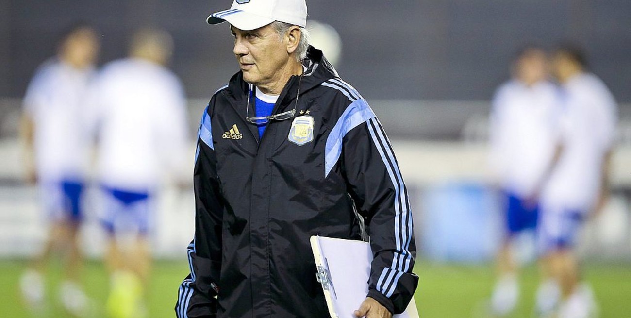 Proponen declarar a Alejandro Sabella ciudadano ilustre post mortem de la provincia de Buenos Aires