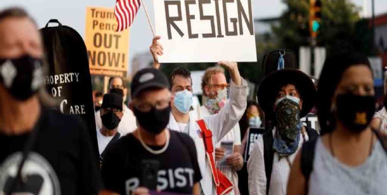 Nueva York marchó por los más de 175.000 muertos por coronavirus