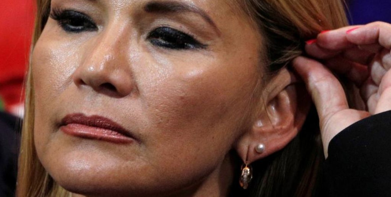 El gobierno de Áñez anuncia la ruptura de relaciones con Venezuela y su salida del Alba