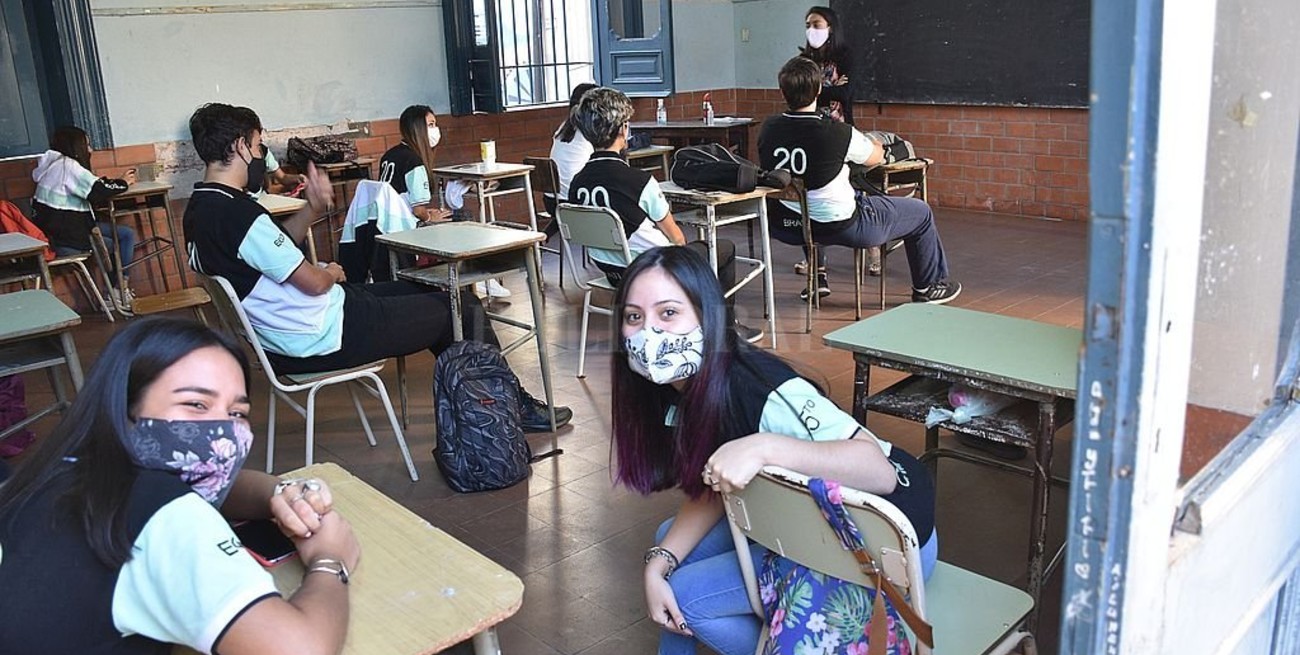 Expertos del Conicet piden "rever urgente" los protocolos para las clases presenciales