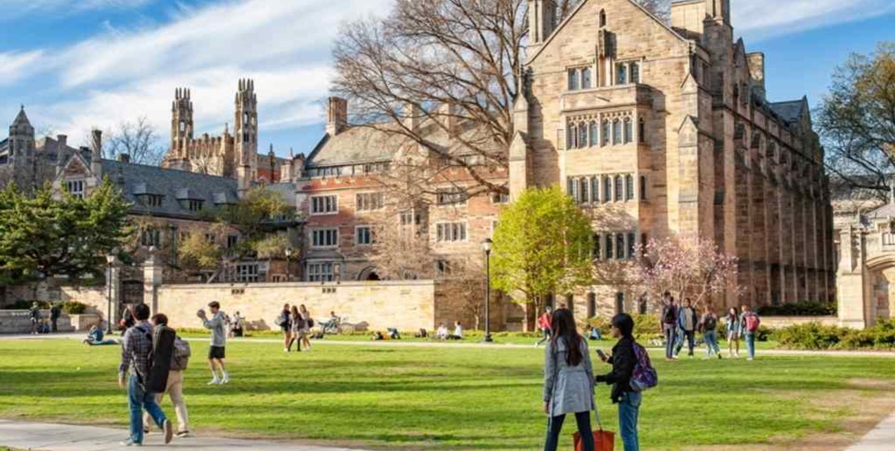 Novedoso: la Universidad de Yale dicta un curso para "ser feliz" basado en psicología y neurociencia