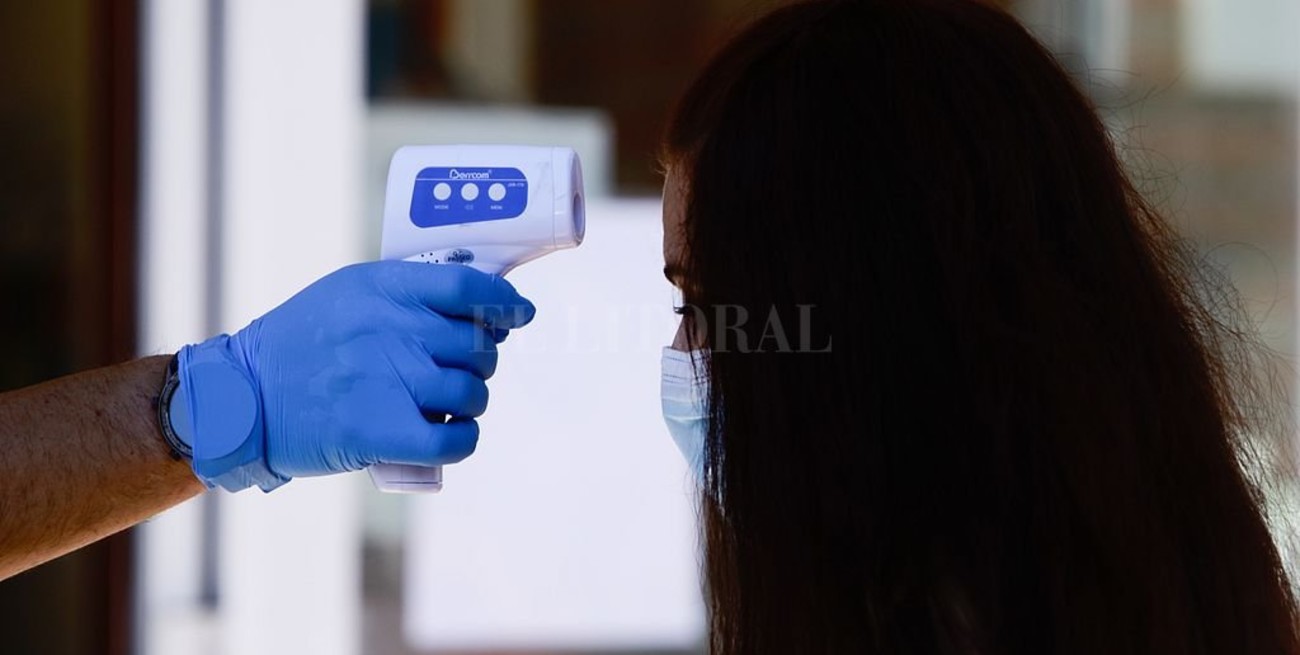 Argentina: cerca de 8.000 casos de coronavirus en un día, con 118 muertos