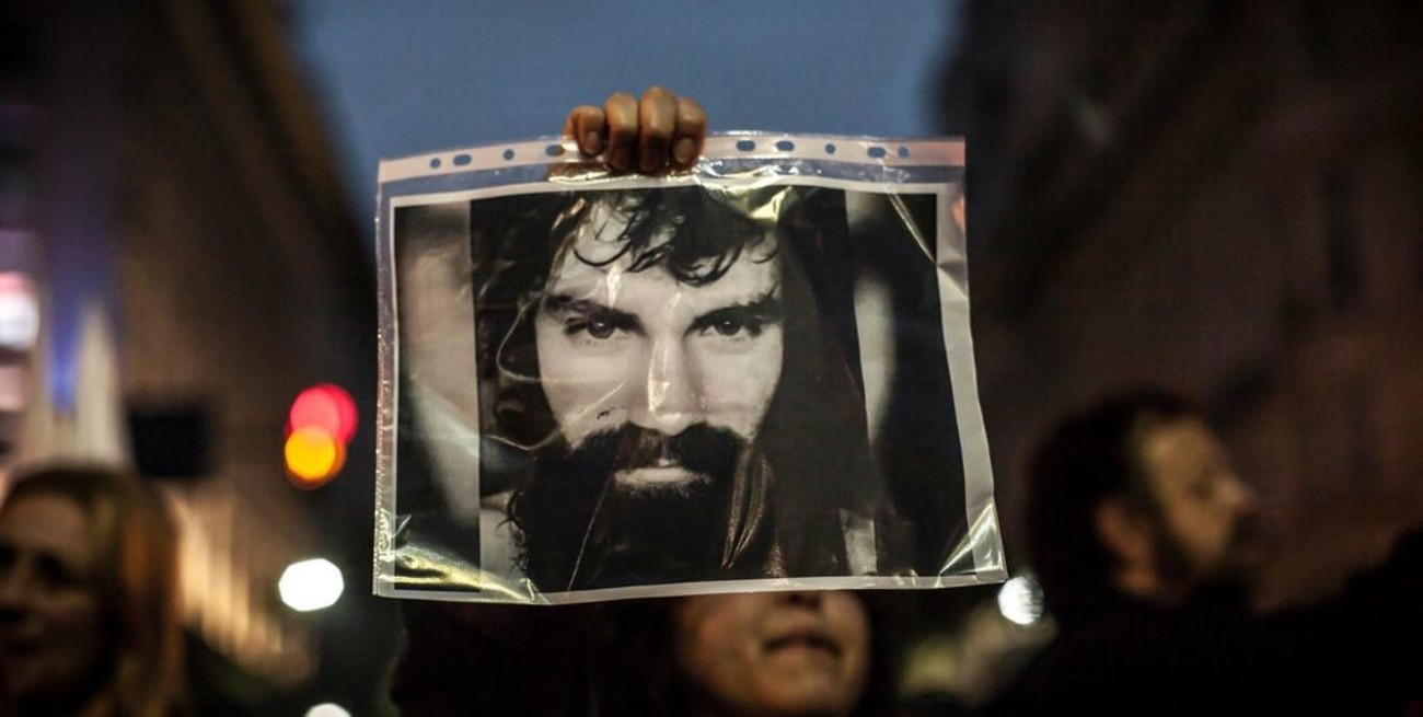 Comienza el juicio al médico acusado de divulgar fotos del cadáver de Santiago Maldonado