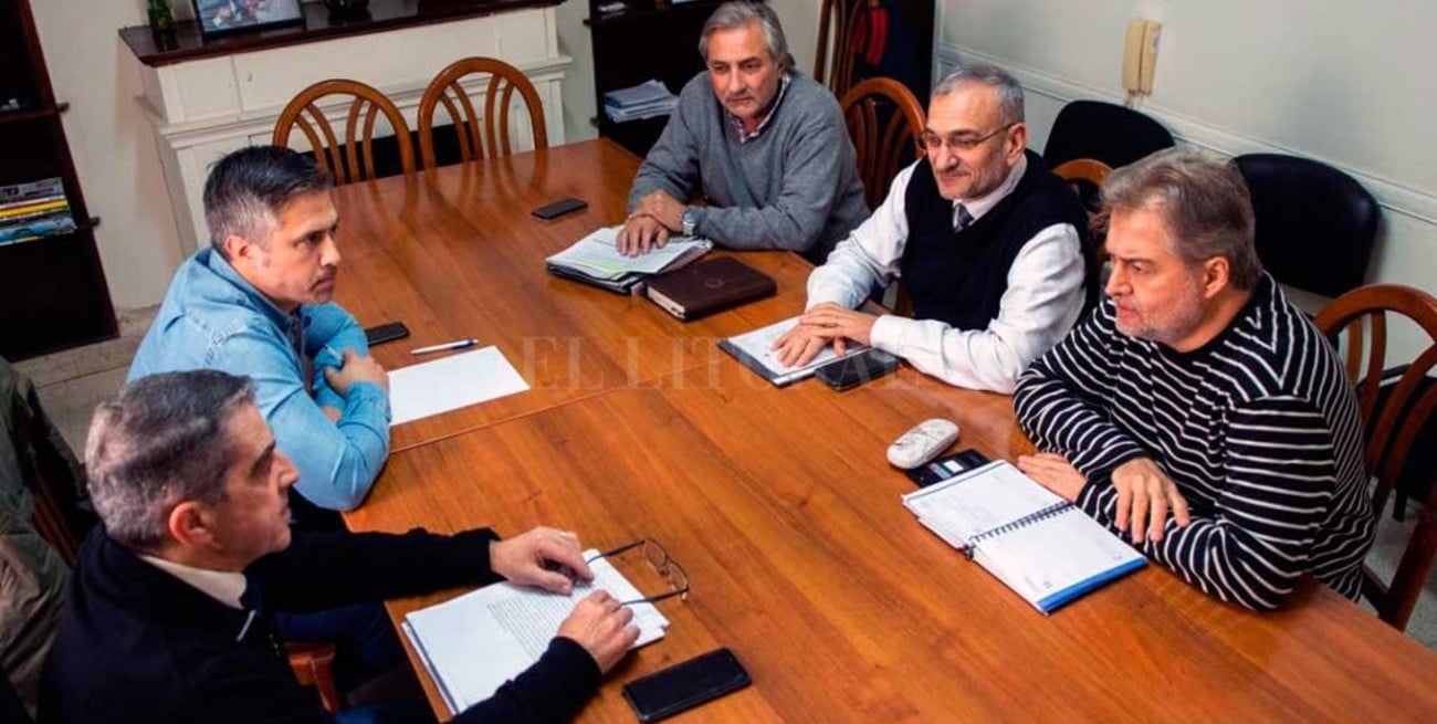  Se reunió el equipo de transición designado por el gobernador electo