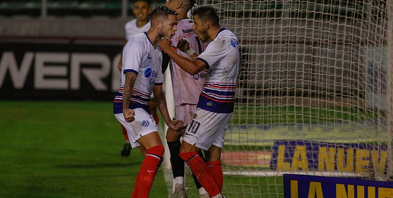 San Lorenzo goleó a Liniers y avanzó a los 16vos de final de la Copa Argentina
