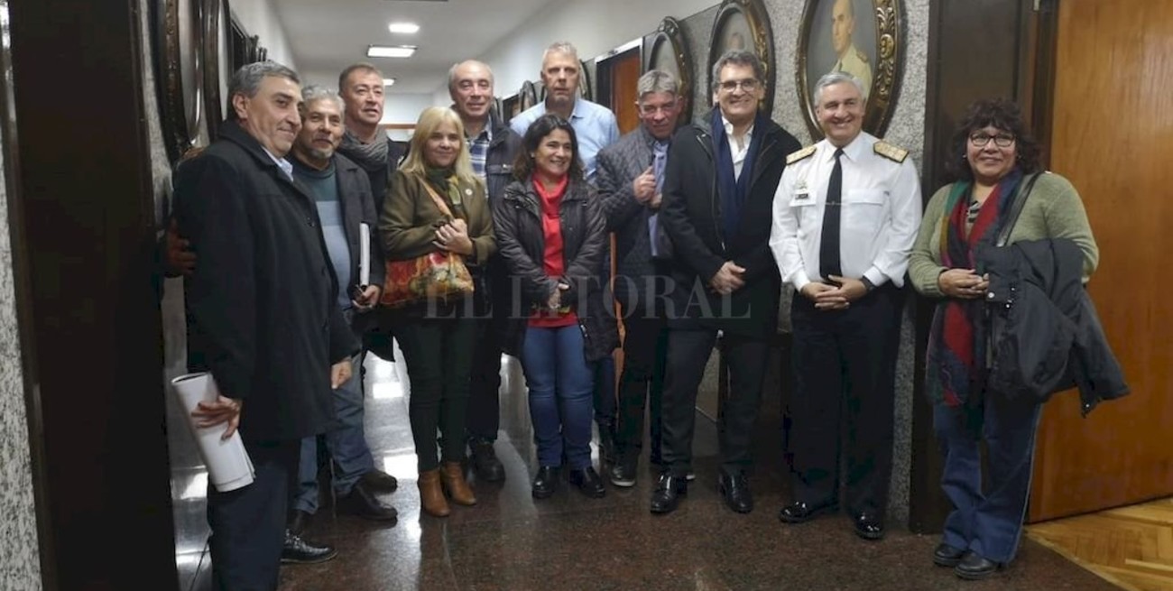 Familiares de caídos en el Crucero Belgrano viajarían en octubre al área de hundimiento