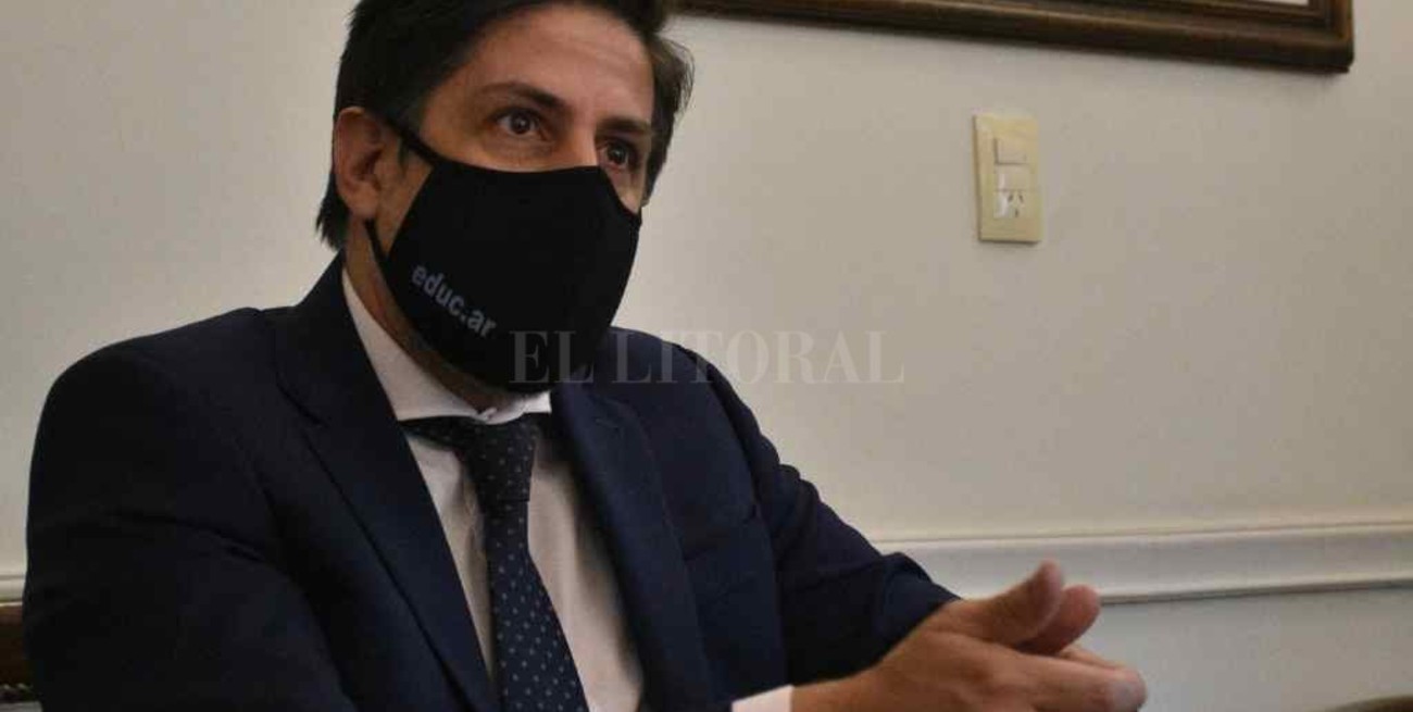 "Va a ser un proceso en construcción", dijo Trotta sobre el regreso a las clases presenciales