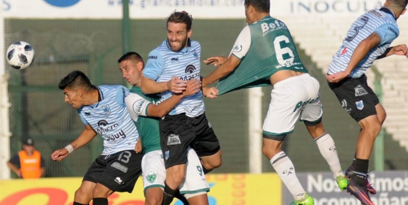 Los jugadores de Gimnasia de Jujuy siguen sin entrenarse por falta de pago