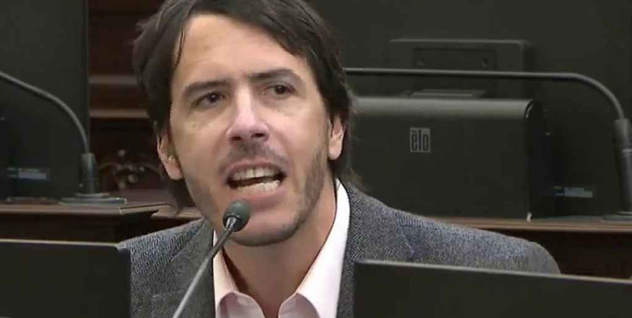 Aborto: el diputado Berhongaray, uno de los indefinidos, finalmente expresó que no va a "acompañar el proyecto" 
