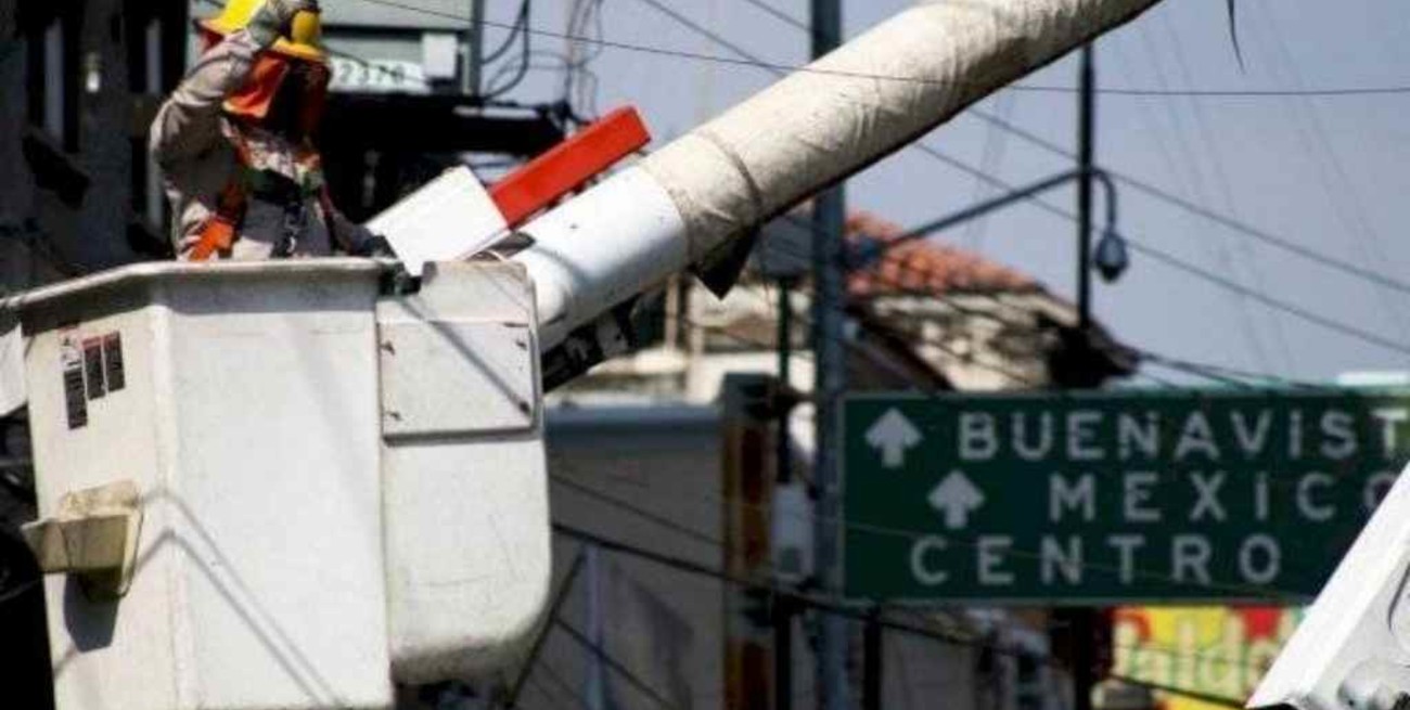 Un apagón dejó sin electricidad a 10 millones de usuarios en México 