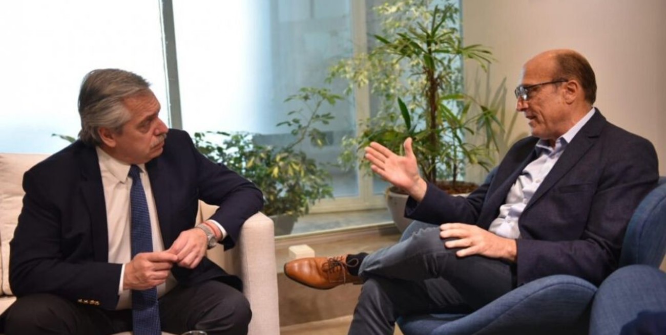 Alberto Fernández viaja a para brindarle apoyo a Daniel Martínez 