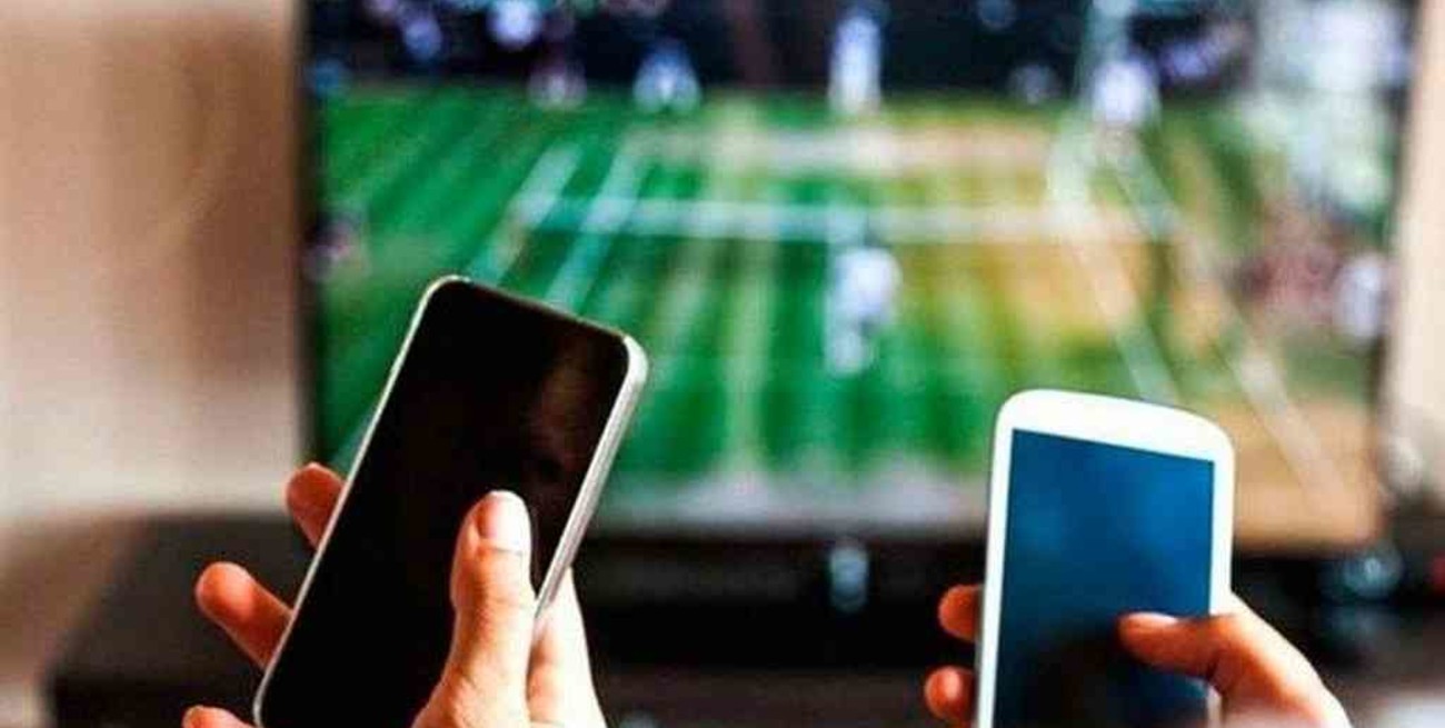 Fijan tarifas y servicios de tv cable, telefonía e internet