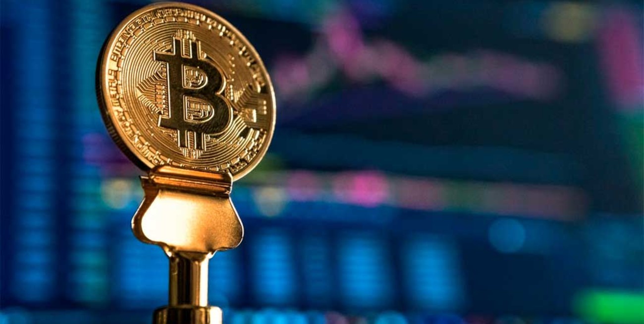 Se olvidó la contraseña de Bitcoin y puede perder 220 millones de dólares