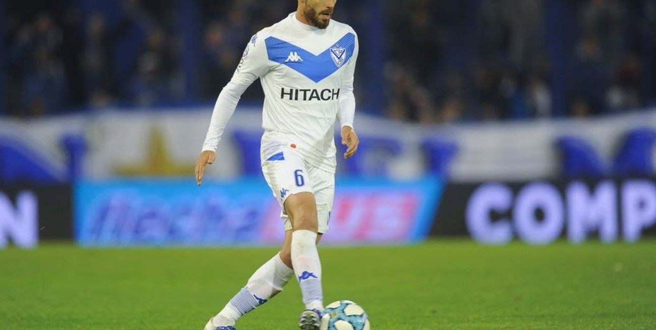 Banfield y Vélez se enfrentan en el sur de Buenos Aires