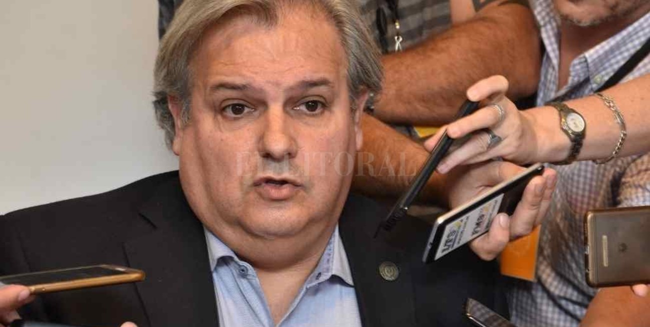 Para Farías, es un atropello la intervención al aeropuerto  