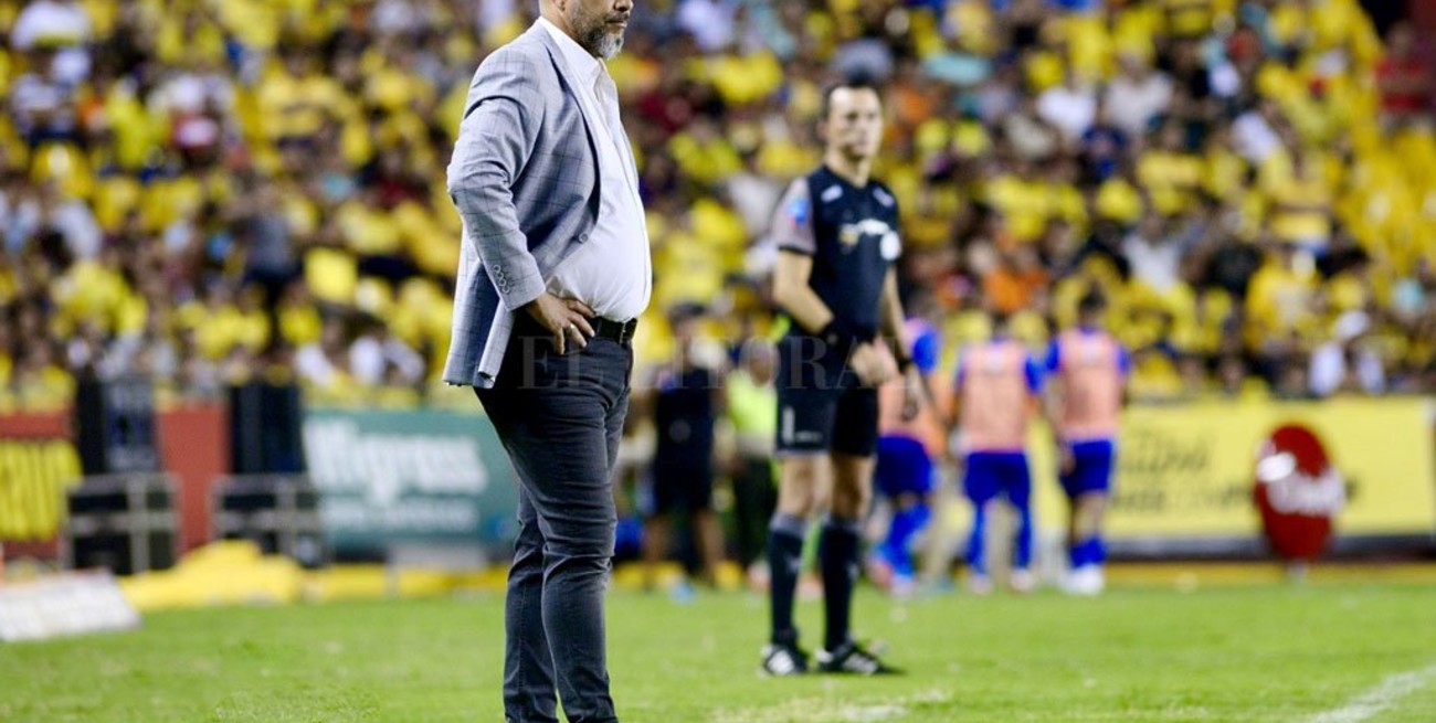 Leo Ramos: "Sería muy lindo dirigir a Unión"