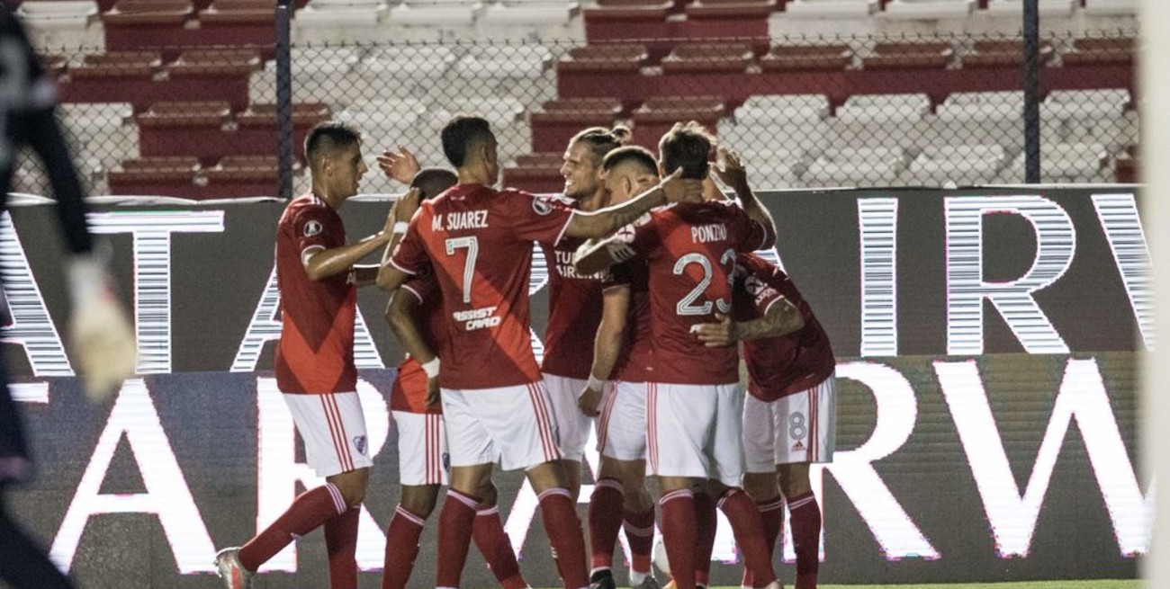 River goleó a Nacional en Uruguay y es semifinalista de la Copa Libertadores 
