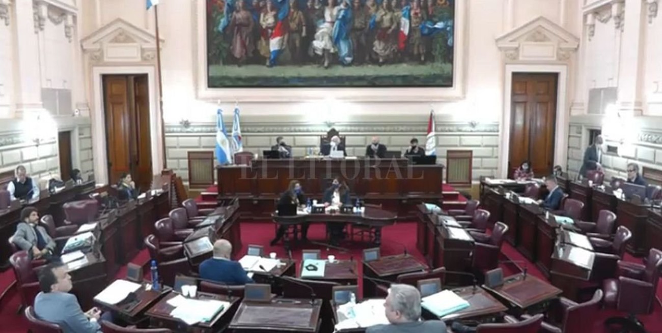 Diputados aislados por dos casos de coronavirus